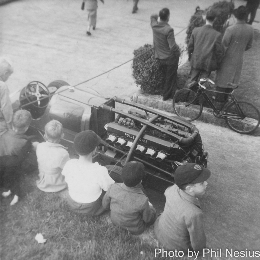 Triangle Special a 21 litre Rolls-Royce  engine with chassis and suspension from Daimler Scout. driven by Ted Lloyd-Jones at Ramsgate Speed Trials September 30th 1951 / 21_537_0001 / 