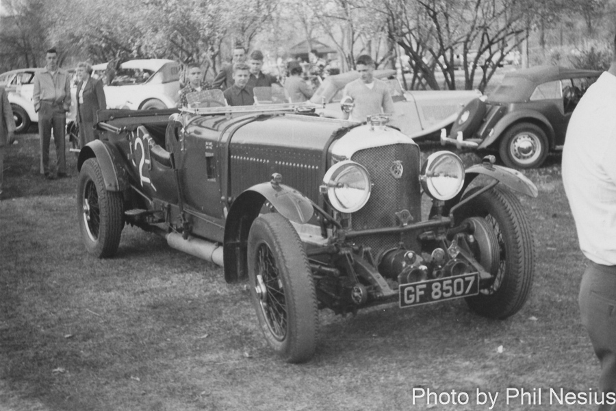 Bentley possibly at Elkhart Lake, 1952 / 544E_0003 / 