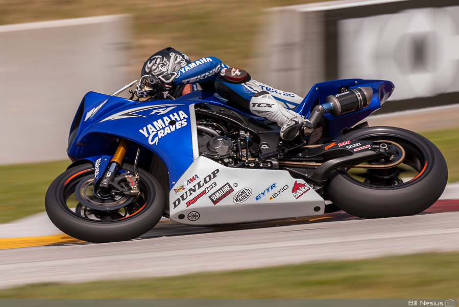 Josh Hayes on the Number 4 Team Graves Yamaha YZF-R1 / DSC_2104 / 4