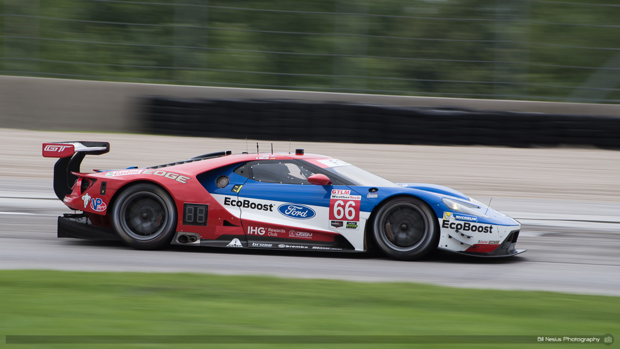 Ford GT Ford Chip Ganassi Racing No. 66 in turn 1 ~ DSC_8596