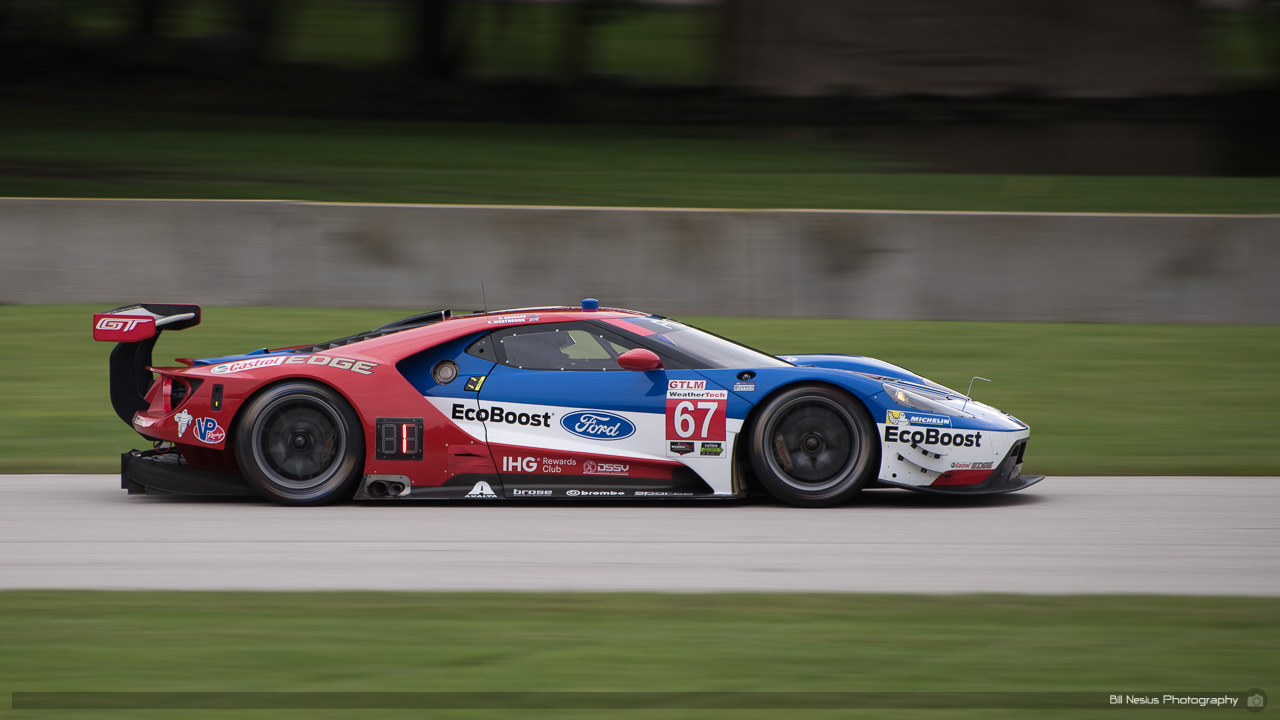 Ford GT Ford Chip Ganassi Racing No. 67 in turn 3-4 ~ DSC_9265