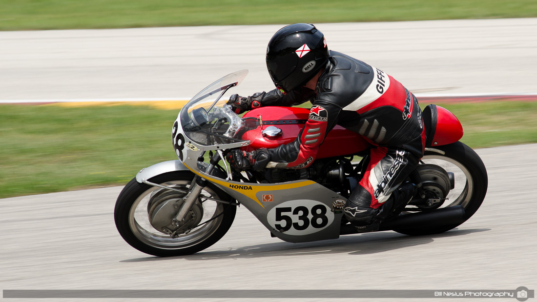 Shaun Giffin on the #538 1971 Honda at Road America, Elkhart Lake, WI in the bend / DSC_8263