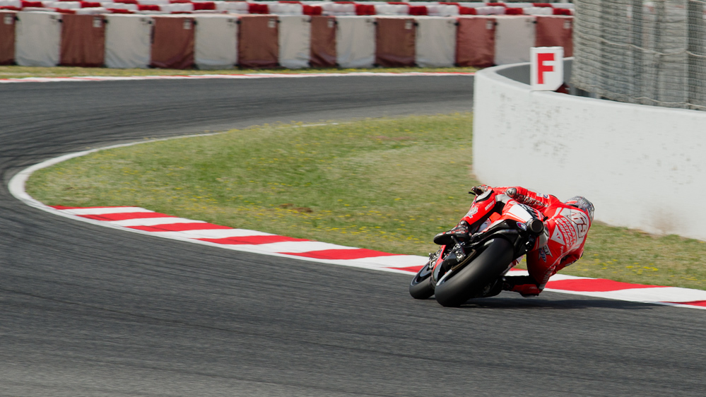 Nicky Hayden on the #69 GP13 Ducati Desmosedici GP13 at Circuit de Catalunya turn 4 / DSC_5167