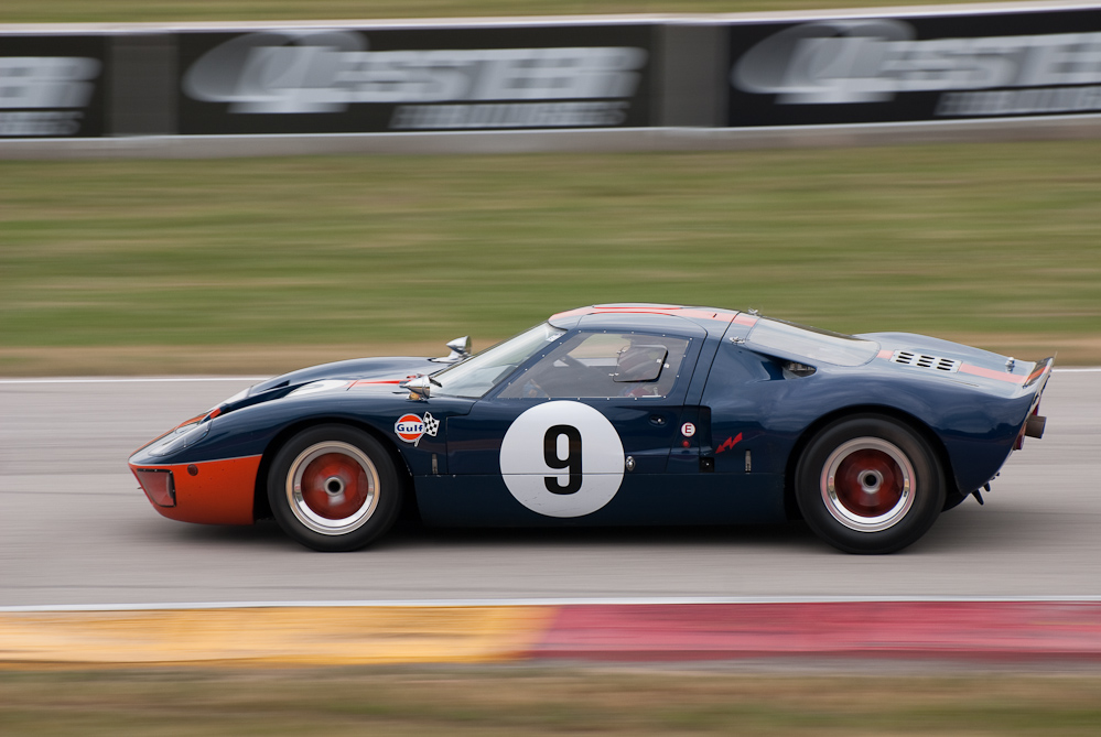 Chris MacAllister driving a 1966 Ford GT40 in turn 7 Road America, Elkhart Lake, WI  ~  DSC_0004