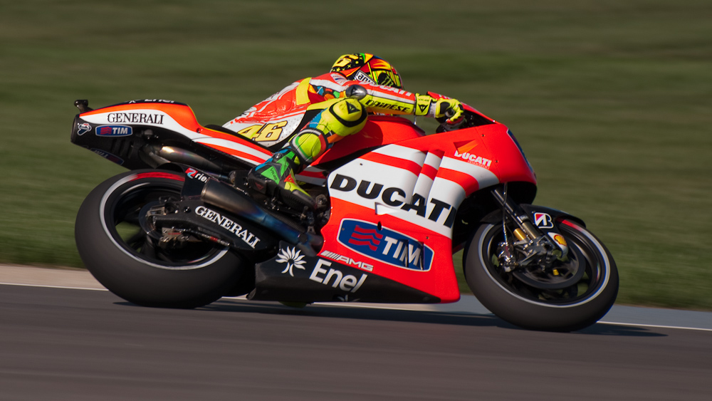 Valentino Rossi on the number 46 Ducati Desmosedici GP11.1 in turn 8, Indianapolis Motor Speedway  ~  DSC_2806