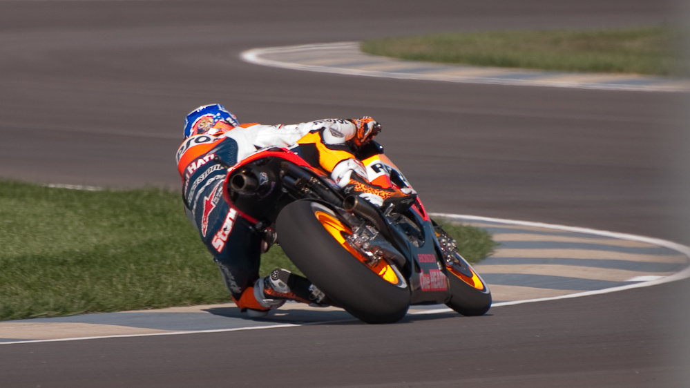 Casey Stoner on the number 27 Repsol Honda RC212V in turn 8, Indianapolis Motor Speedway  ~  DSC_2848