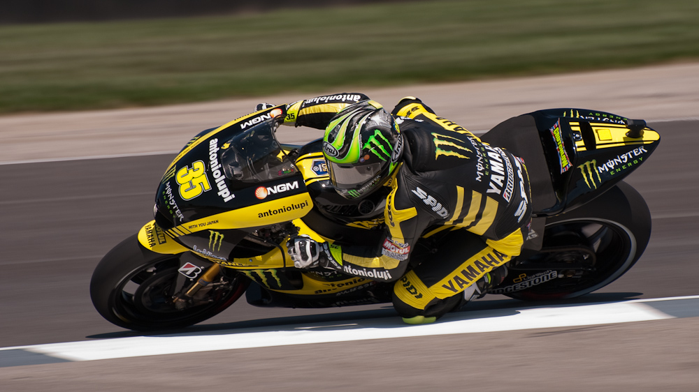 Cal Crutchlow on the number 35 Yamaha YZR-M1 Monster Yamaha Tech 3 in turn 6, Indianapolis Motor Speedway  ~  DSC_3225