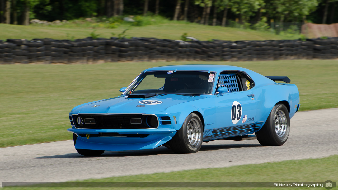 1970 Ford Mustang Mach-1 #03 driven by David Carpenter at Road America, Elkhart Lake, WI. Turn 7 / DSC_9716