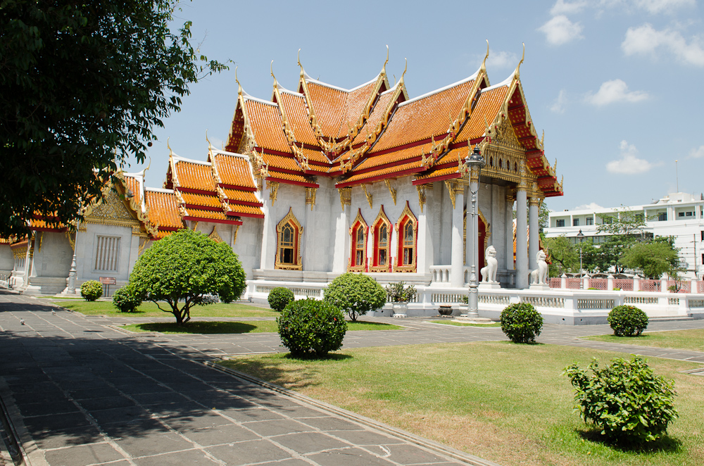 Wat Benchamabophit (The Marble Temple)) in Bangkok Thailand  ~  DSC_0592
