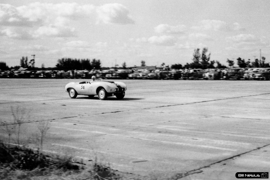 Arnolt Bristol Number 58 Driven by Dreyfus / Grier at Sebring March, 13 1955 / 114L_0006 / 
