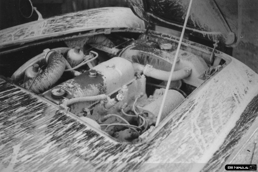 Dad's Austin Healey 100/4 after a trip around Lake Michigan - 1955 / 114L_0021 / 