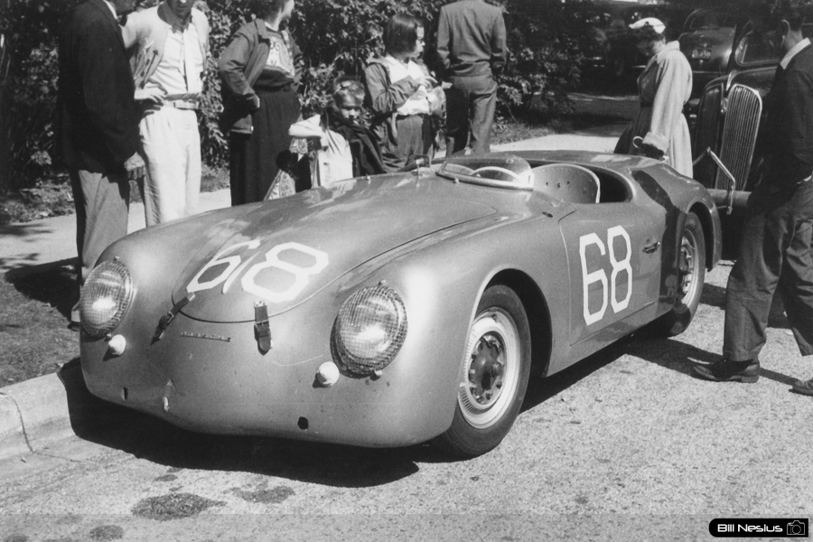 Porsche number 68 at Elkhart Lake, WI September, 1952 / 137E_0010 / 