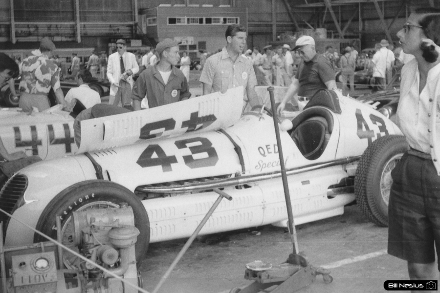 Maserati (Unrst) Number 43 driven by Robert McManus at Chanute AFB June, 1953 / 312K_0003 / 
