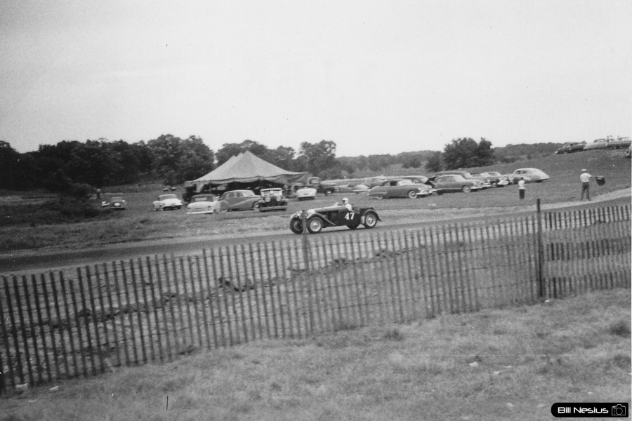 HRG Number 47 driven by Bruce Montgomery At Wilmot Hills Road Race, July 26th 1953 / 312K_0014 / 