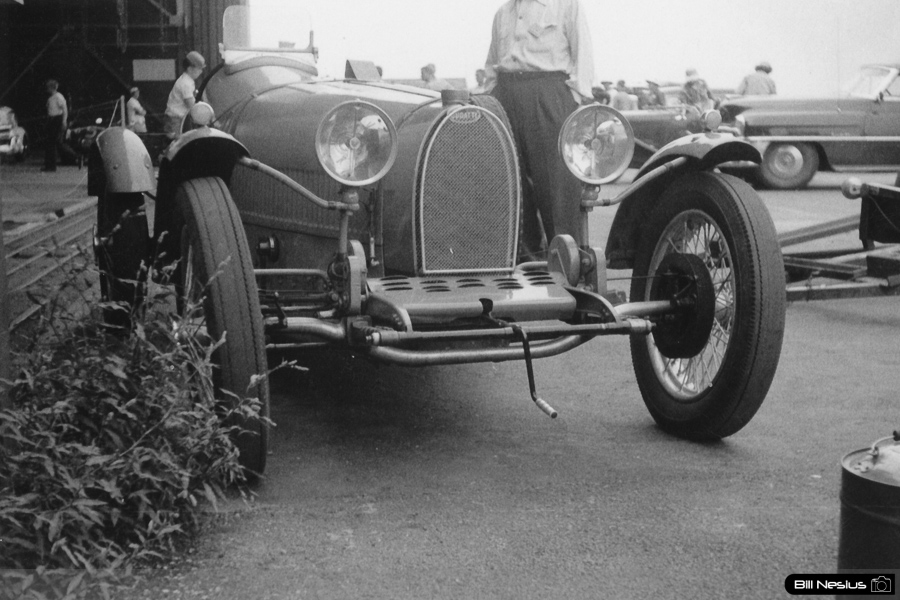 Bugatti at Lockbourne AFB August 1953 / 493K_0014 / 
