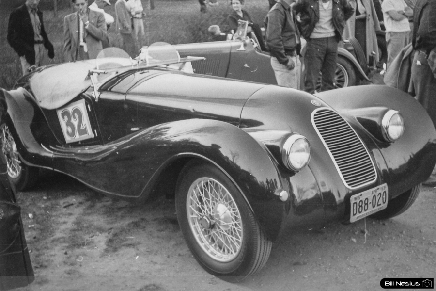 1933 Alfa Romeo Number 32 possibly at Elkhart Lake 1952 or Wilmot 1953 (?) 1953 License plate / 544E_0001 / 
