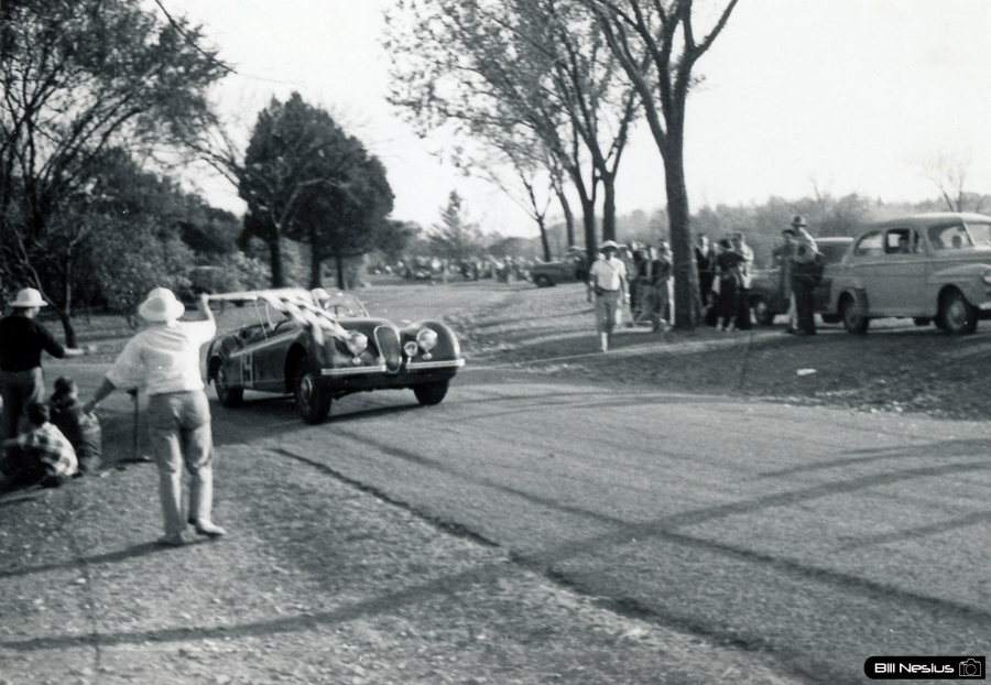 Jaguar XK120 possibly at Janesville Hillclimb / 544E_0011 / 2