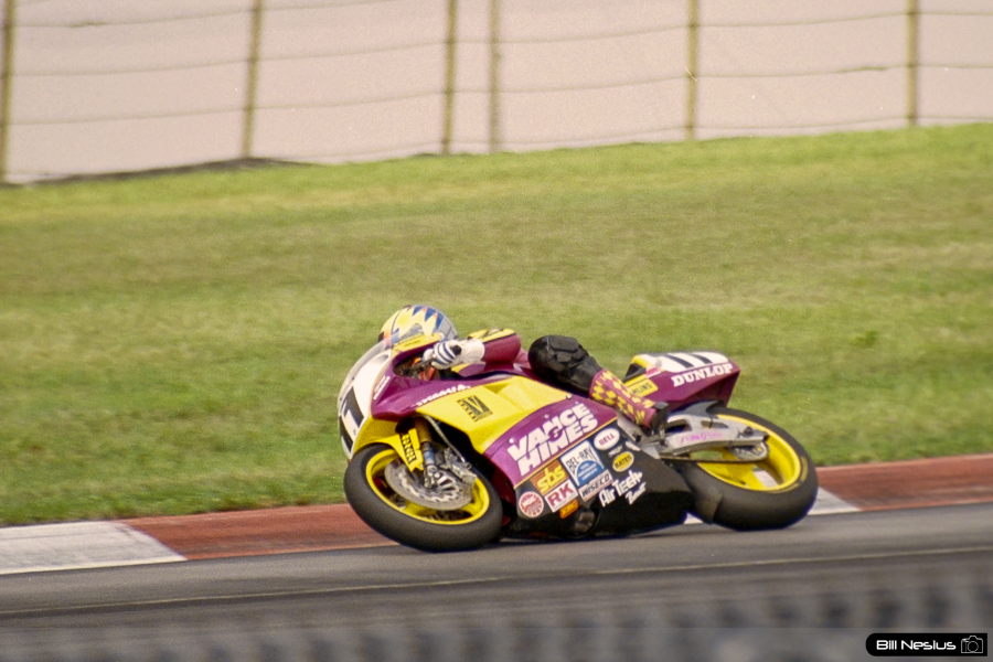 Thomas Stevens on the Number 11 Vance & Hines Yamaha FZR750R / FLM_7779 / 3