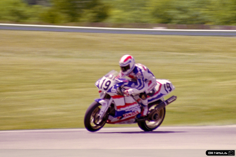 Freddie Spencer on the Number 19 Two Brothers racing Honda RC30 / FLM_7507 / 1
