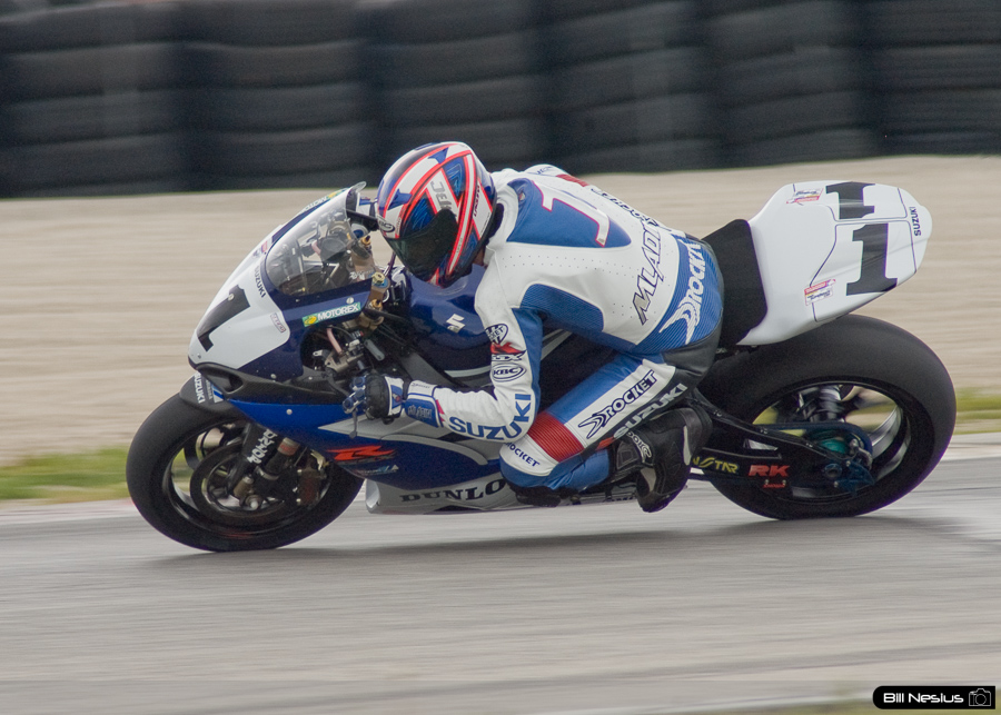 Mat Mladin on the Number 1 Yoshimura Suzuki GSX-R1000 / DSC_4866 / 3