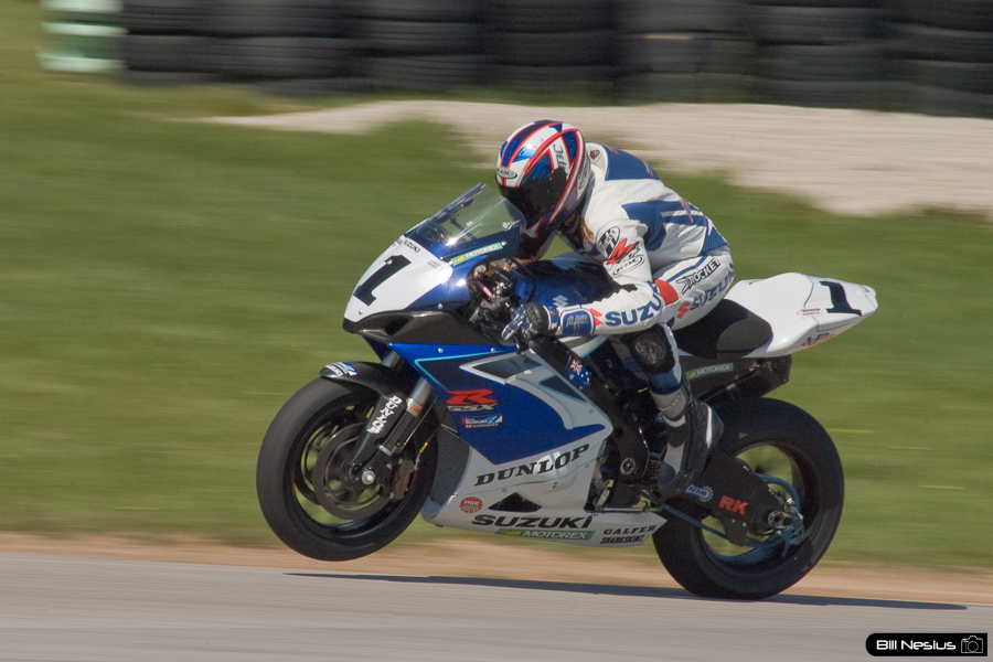 Mat Mladin on the Number 1 Yoshimura Suzuki GSX-R1000 / DSC_0866 / 3