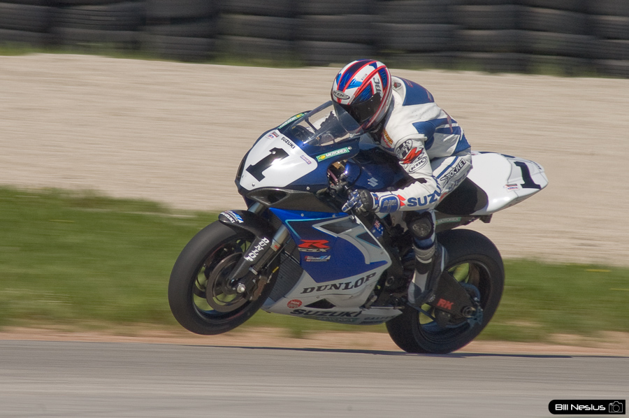 Mat Mladin on the Number 1 Yoshimura Suzuki GSX-R1000 / DSC_0871 / 3