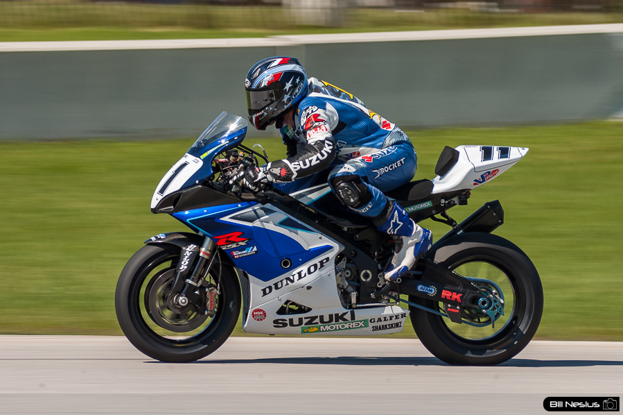 Ben Spies on the Number 11 Yoshimura Suzuki GSX-R1000 / DSC_0889 / 3