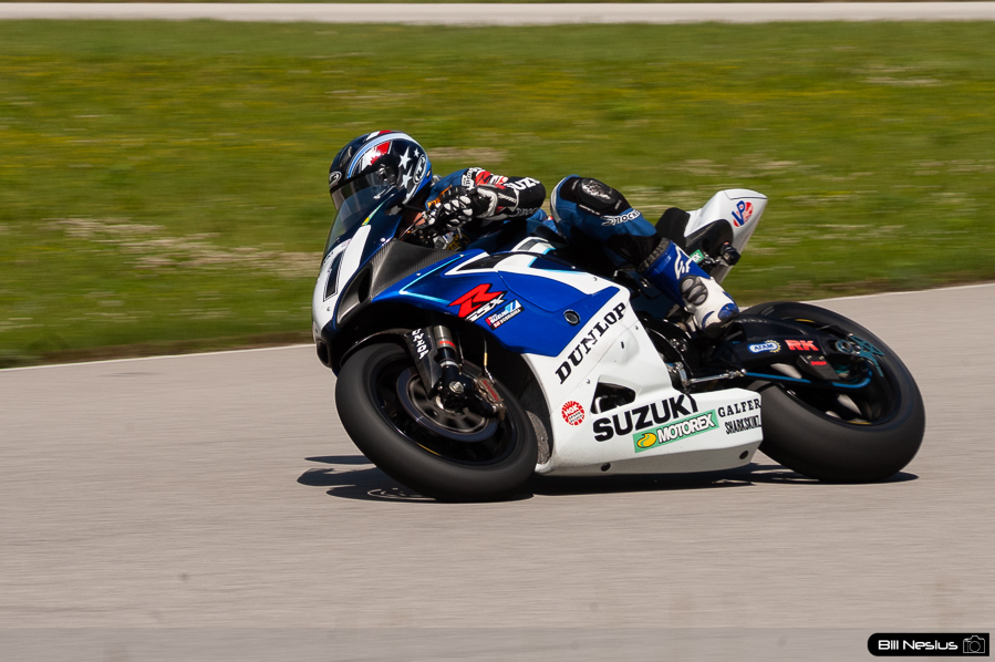 Ben Spies on the Number 11 Yoshimura Suzuki GSX-R1000 / DSC_1160 / 3