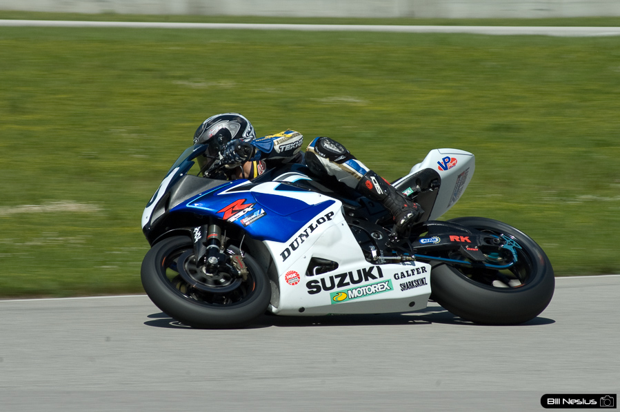 Aaron Yates on the Number 20 Suzuki GSXR1000 / DSC_1169 / 3