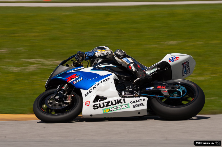 Aaron Yates on the Number 20 Suzuki GSXR1000 / DSC_1170 / 3