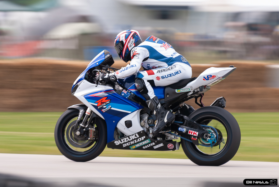 Mat Mladin on the Number 66 Yoshimura Suzuki GSX-R1000 / DSC_1034 / 3