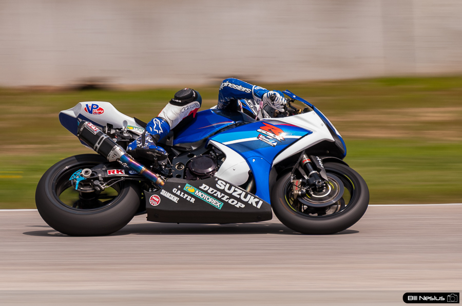 Ben Spies on the Number 1 Yoshimura Suzuki GSX-R1000 / DSC_1114 / 3