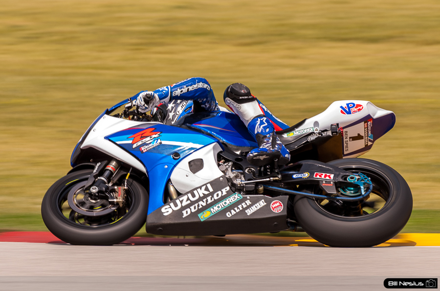 Ben Spies on the Number 1 Yoshimura Suzuki GSX-R1000 / DSC_1557 / 3