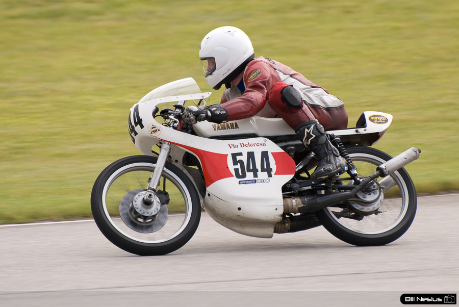 GLEN CHRISTIANSON (No.544) on a 72 Yamaha RD in turn 9 at Road America, Elkhart Lake, WI / DSC_3981 / 4