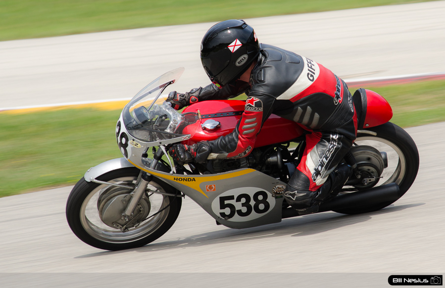 Shaun Giffin on the #538 1971 Honda at Road America, Elkhart Lake, WI in the bend / DSC_8263 / 4