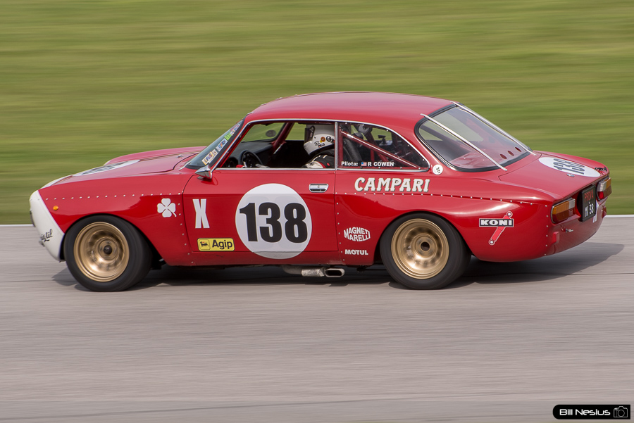 1971 Alfa Romeo GTV #138 driven by Rob Cowen in turn 9 / DSC_3632 / 4