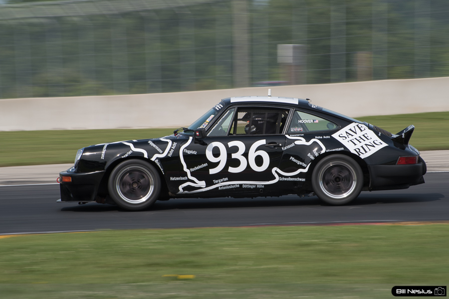 1986 Porsche 911 Carrera #936 in turn 8 / DSC_3860 / 4