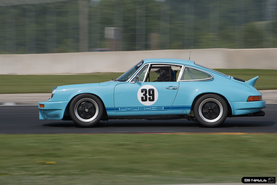 1974 Porsche 911SC #39 in turn 8 / DSC_3862 / 4