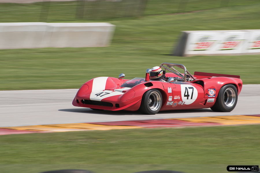 1967 Lola T70 Mk IIIb #47 in turn 7 / DSC_3937 / 4