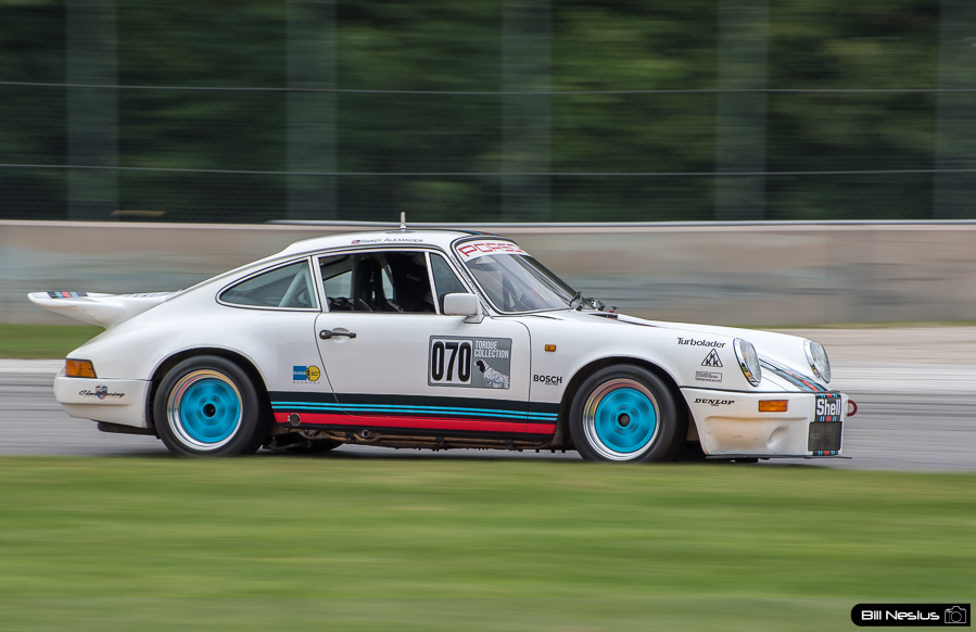 1982 Porsche 911 SC #070 in turn 1 / DSC_4983 / 4