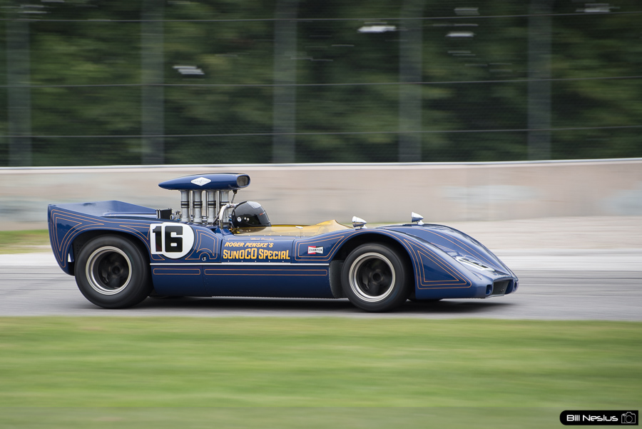 1967 McLaren M6a #16 in turn 1 / DSC_5313 / 4