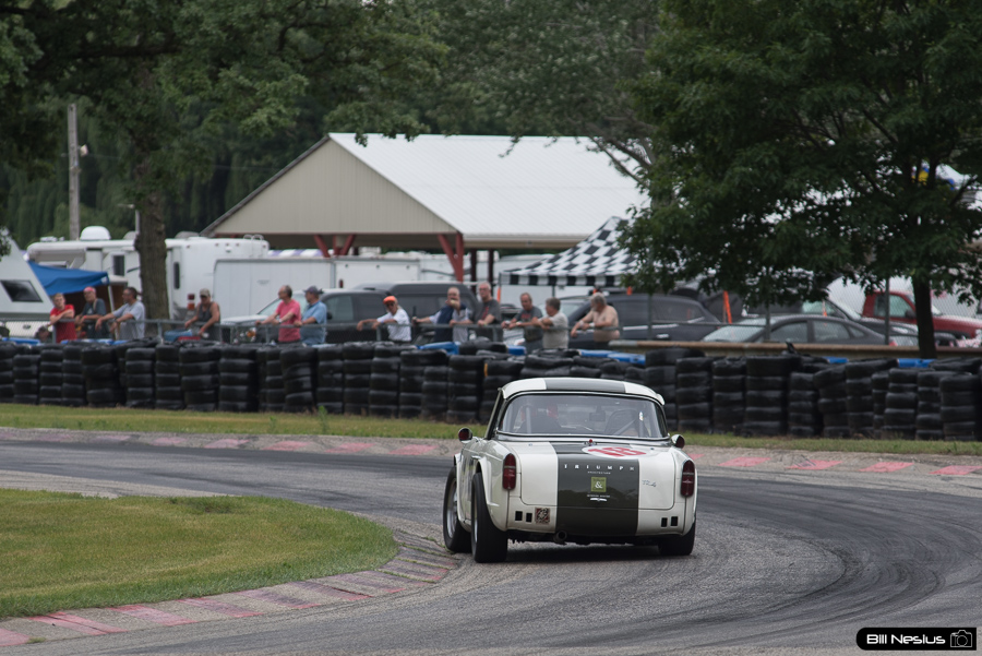 Triumph TR4 #18 / DSC_2538 / 4