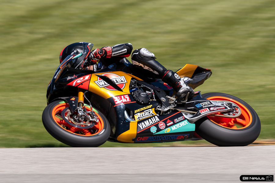 Mathew Scholtz on the Number 11 Westby Racing Yamaha YZF-R1 / DSC_8095 / 4