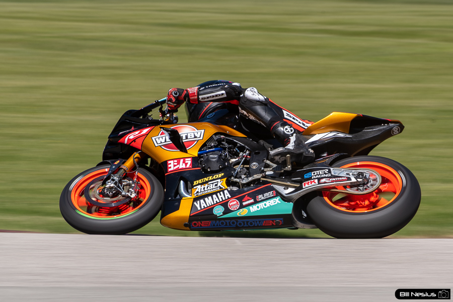 Mathew Scholtz on the Number 11 Westby Racing Yamaha YZF-R1 / IMG_4200 / 3