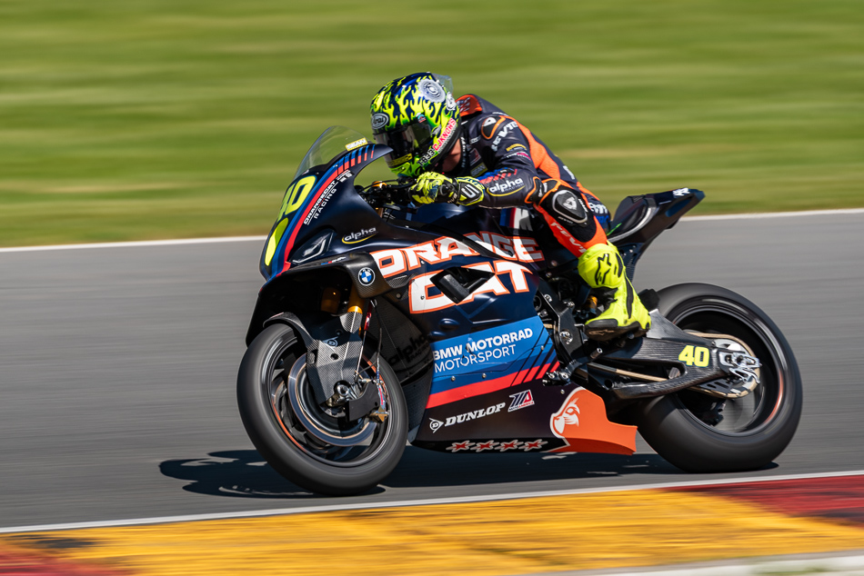 Sean Dylan Kelly on the Number 40 Orange Cat Racing BMW M1000RR - IMG_0696 / 3