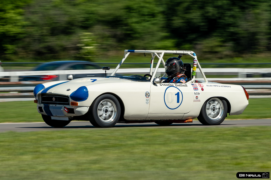 1971 MG B V8 Number 01 - DSC_1385 / 3