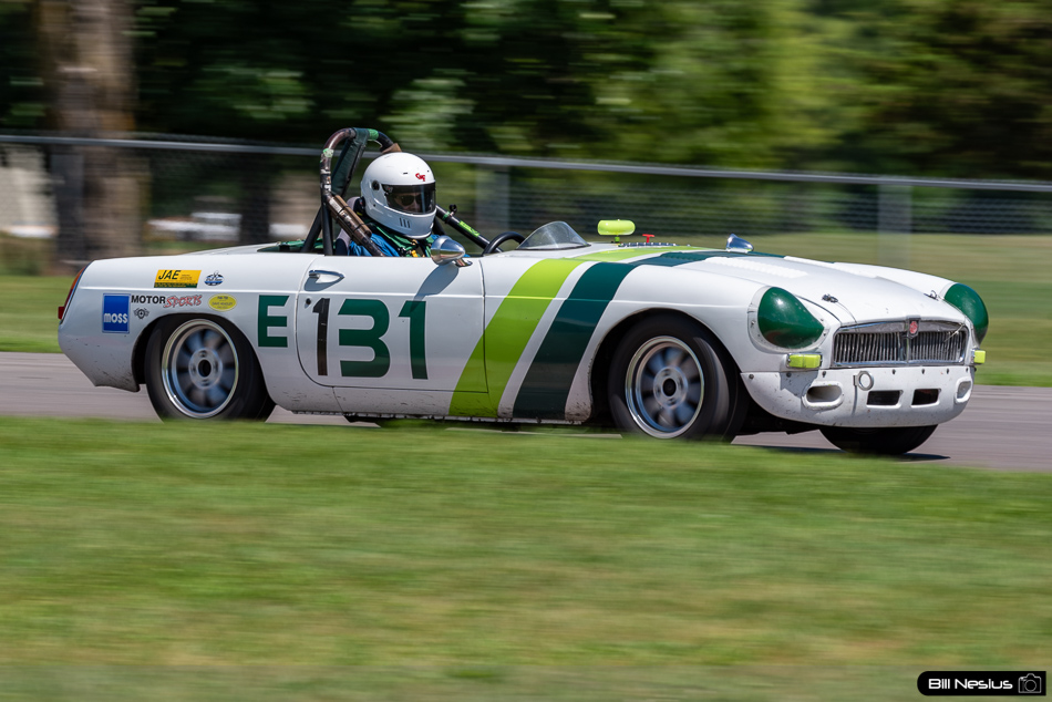 1966 MG B Number 31 - IMG_2230 / 4