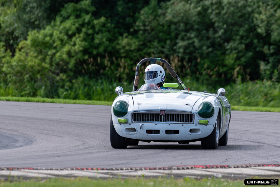 1966 MG B Number 31 - IMG_3340 / 3